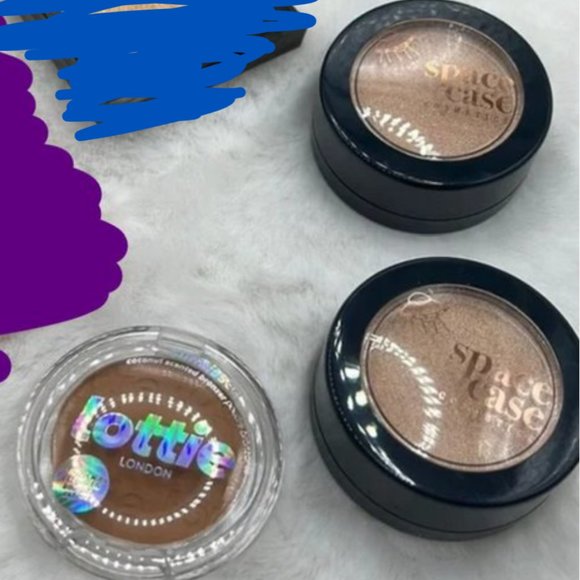 Highlighter & Bronzer Minis: Space Case, Lottie London - Picture 1 of 5